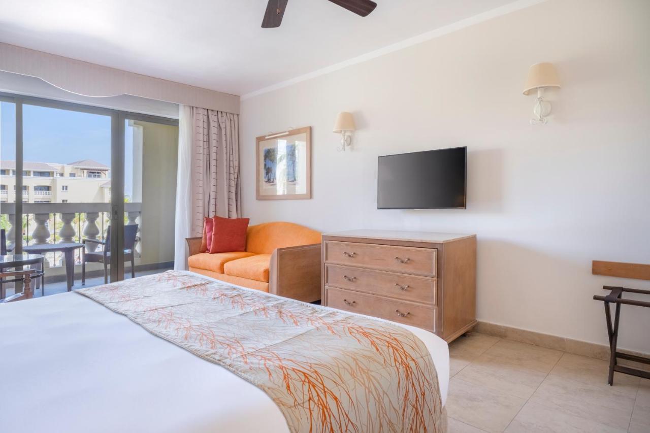 Iberostar Waves Rose Hall Beach Монтего Бей Екстериор снимка