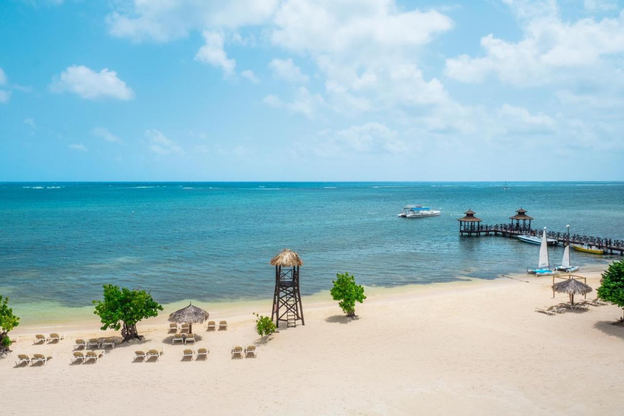 Iberostar Waves Rose Hall Beach Монтего Бей Екстериор снимка