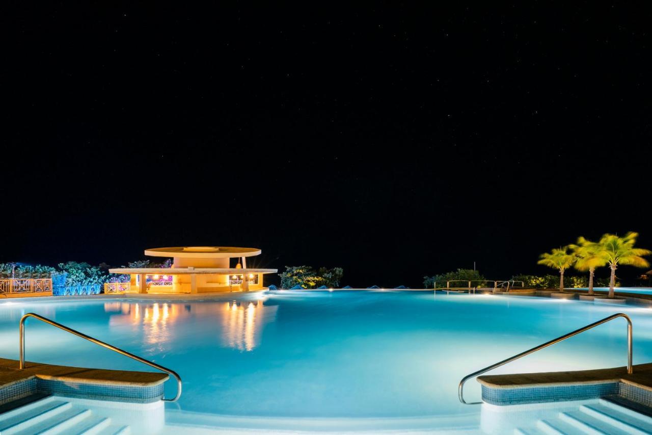 Iberostar Waves Rose Hall Beach Монтего Бей Екстериор снимка