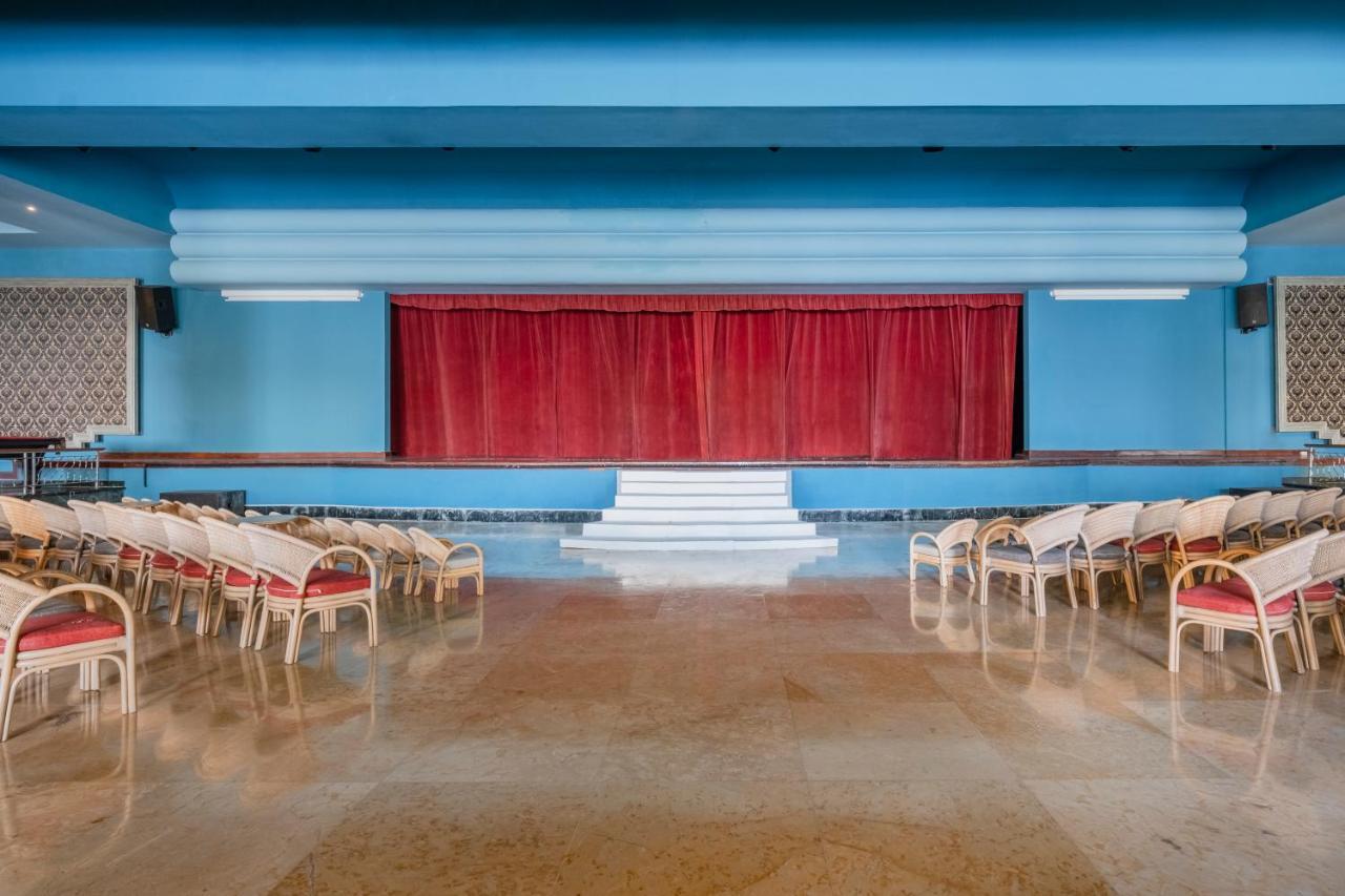 Iberostar Waves Rose Hall Beach Монтего Бей Екстериор снимка