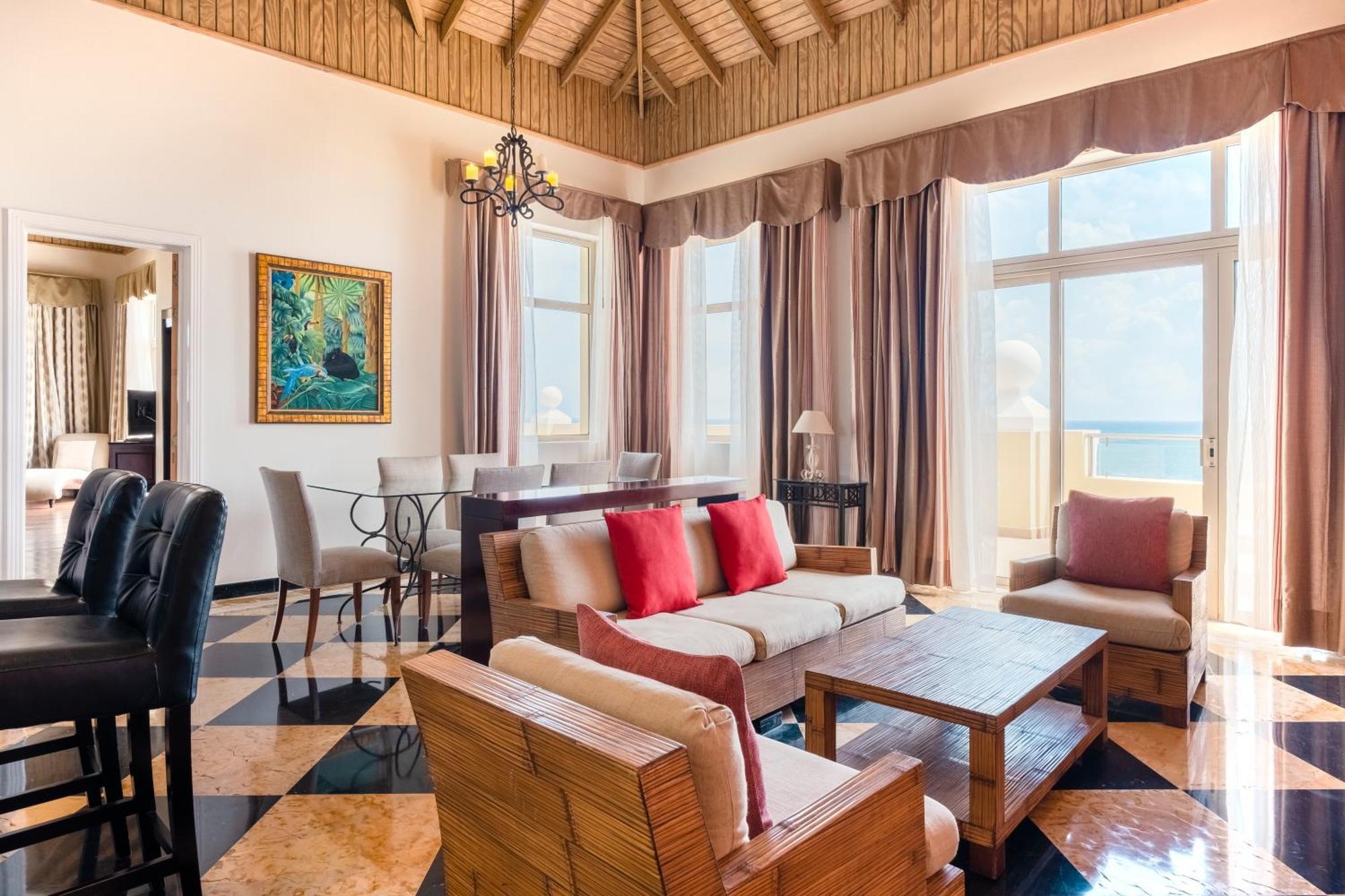 Iberostar Waves Rose Hall Beach Монтего Бей Екстериор снимка