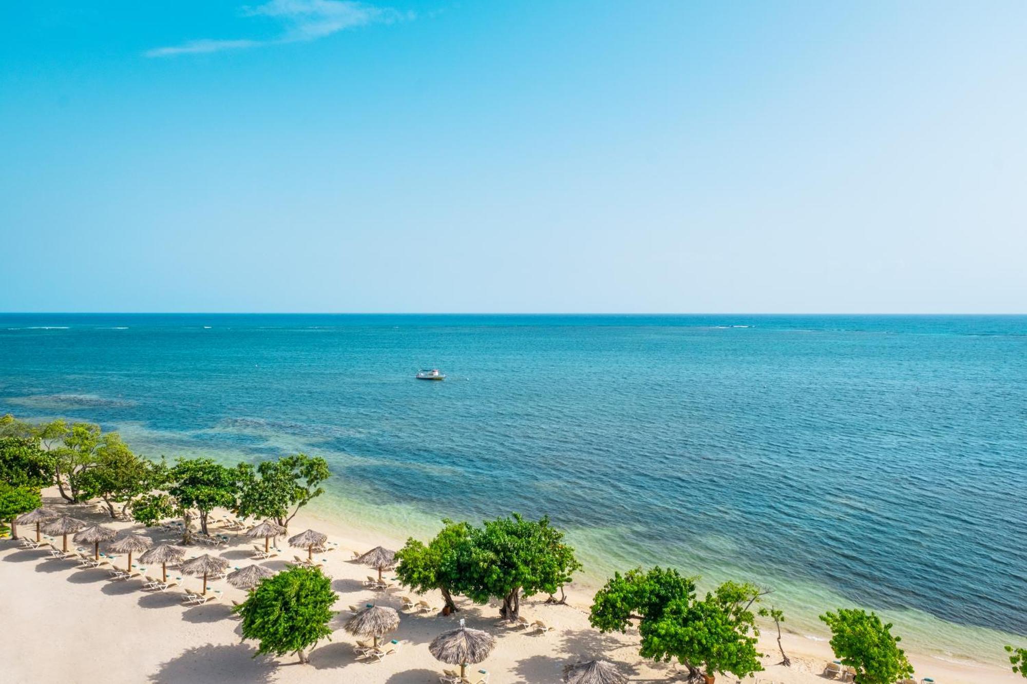 Iberostar Waves Rose Hall Beach Монтего Бей Екстериор снимка